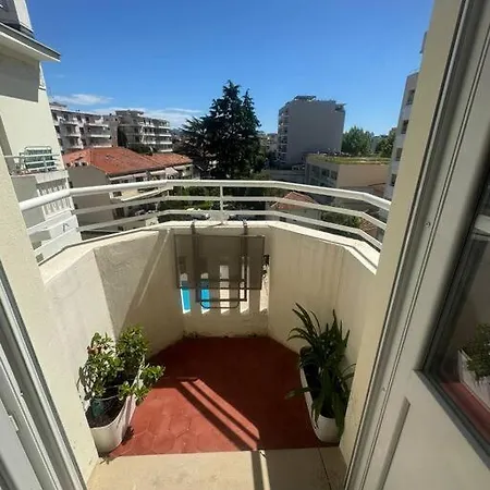 T3 Grand Standing à Juan Les Pins